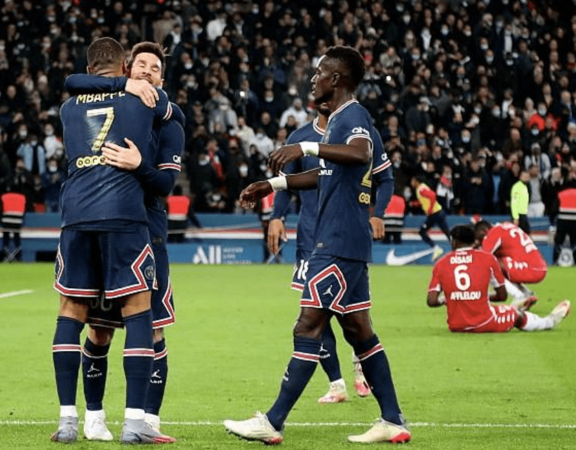 官宣日阿贾克斯完成体检——CBA常规赛节点到来,值得警惕,医务组通报恢复(cba季前赛直播在线观看) 官宣日阿贾克斯完成体检——CBA常规赛节点到来,值得警惕,医务组通报恢复(cba季前赛直播在线观看)