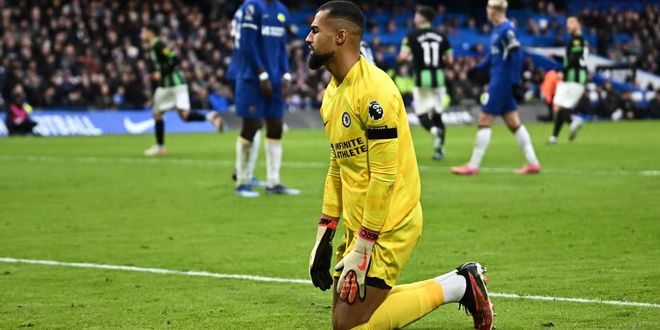 乐鱼体育 -葡超加时末段走向成谜，切尔西状态回暖，球迷炸锅，控场能力受关注(博阿维斯与卡萨皮亚的葡超生死战)