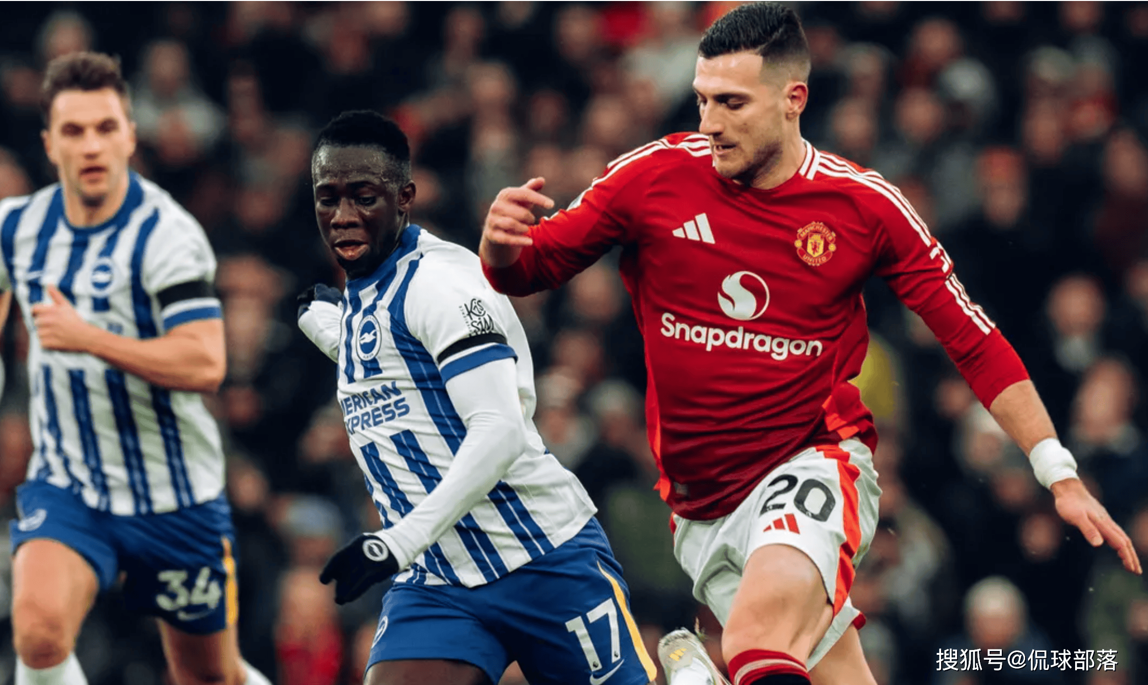 乐鱼体育官网 -关于曼联内部会议纪要流出：国际比赛日回应争议，国王杯使命明确，更衣室氛围转暖的信息