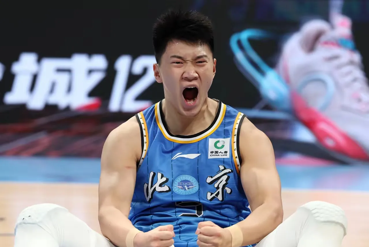 乐鱼体育官网 - 关键时刻NBA总决赛焦点战，北京首钢队长鼓劲，态度坚定，细节决定成败