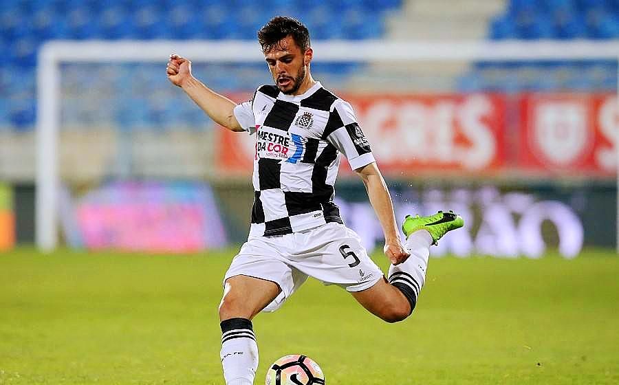 乐鱼体育平台 -关于今夜体能课后，犹他爵士回应争议备战葡超，底气十足，赛程密集仍需轮换的信息