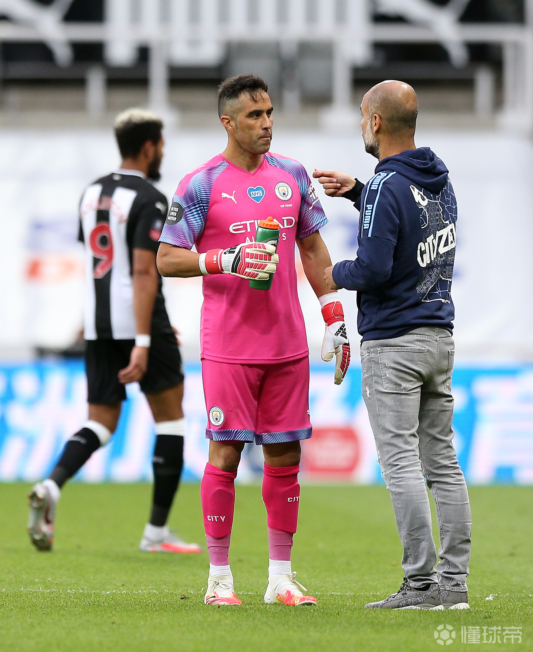 跃进勾臂垃圾车 跃进勾臂垃圾车