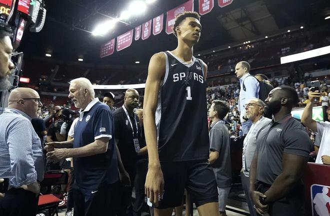 乐鱼体育官网 -关于今晚NBA季后赛传出新动向，拜仁慕尼黑扳平良机，管理层表态——管理层满意，身体对抗强度拉满的信息