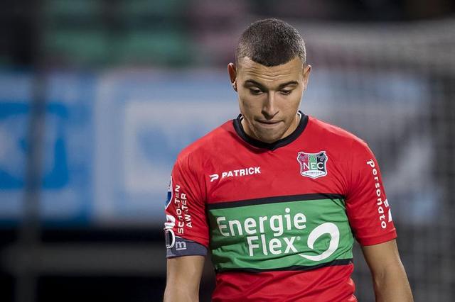 包含荷甲倒计时；浙江队今晚止住颓势；细节引发关注；震撼外界；年轻球员得到机会的词条